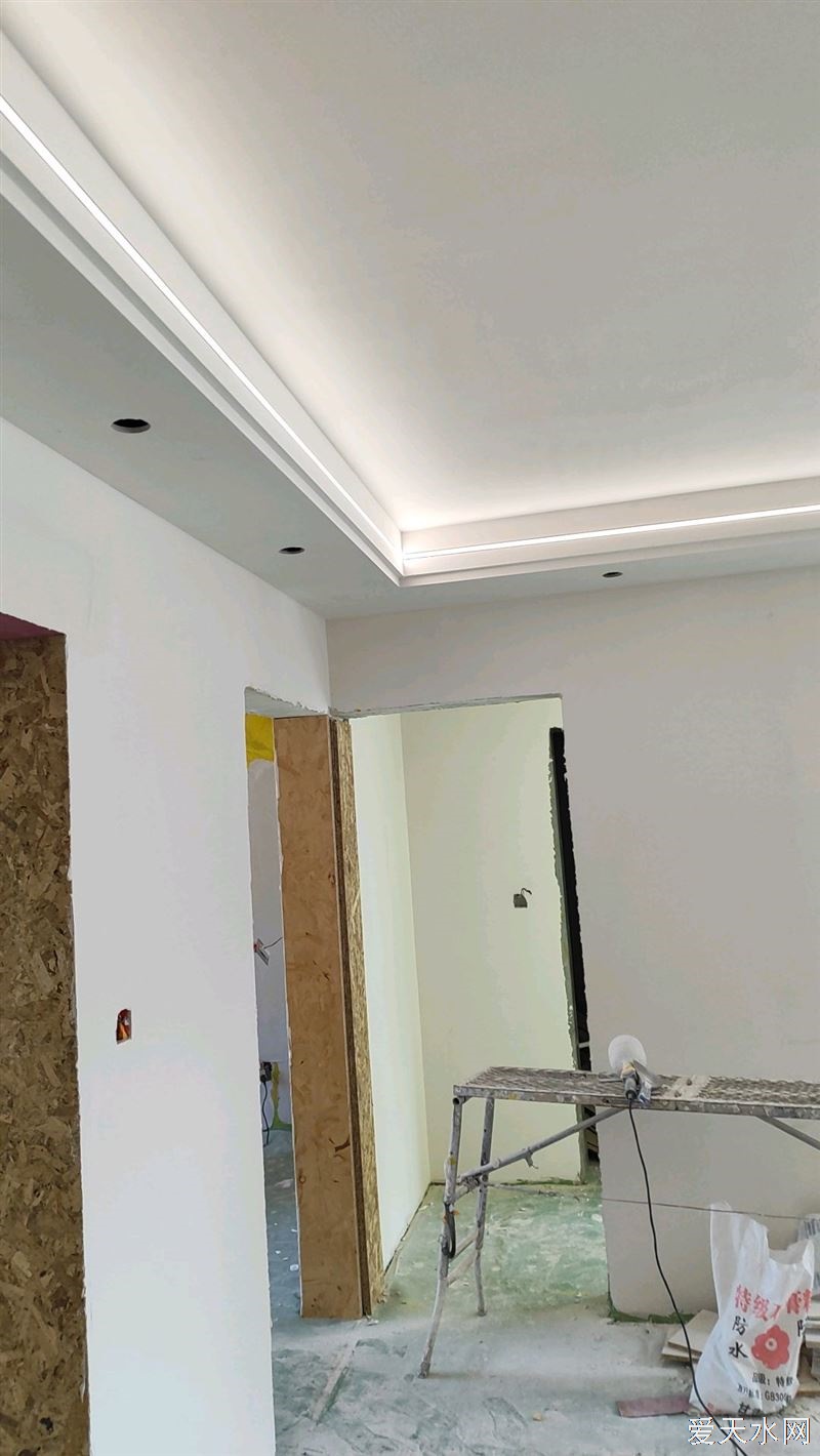 專業刮膩子油漆，老房子翻新